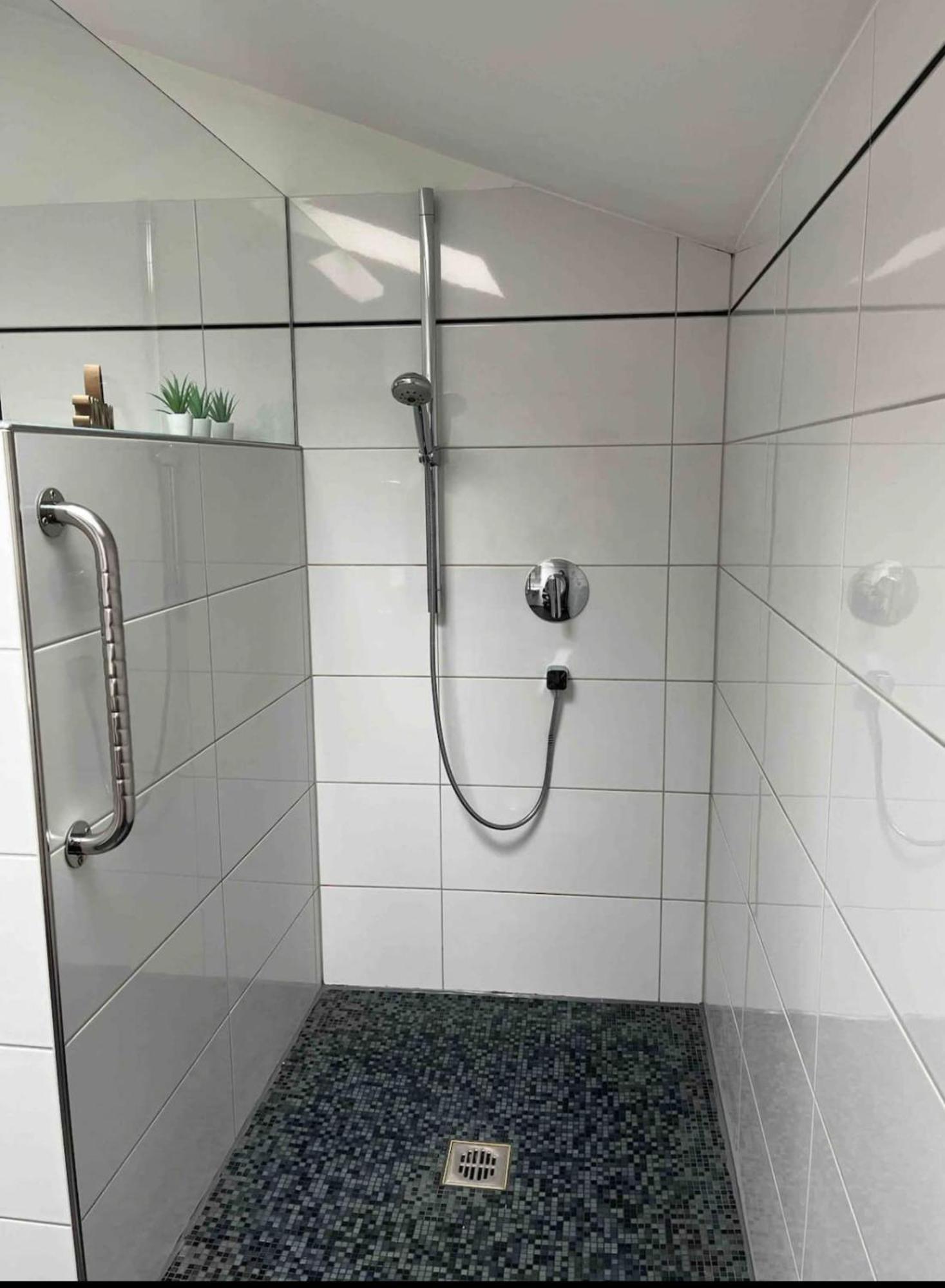 Apartamento Penthouse Perfekt Fuer Teams, Familien Und Gruppen Bad Mergentheim Exterior foto